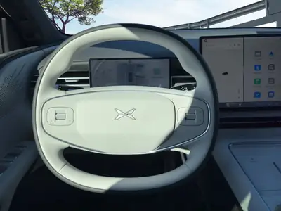 XPeng G6 — SUV électrique haute performance, recharge ultrarapide 12 min — Miniatur 12