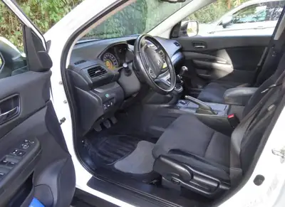 Honda CR-V 2.2 i-DTEC 4WD — SUV fiable, entretien complet, prêt à l'aventure — Miniature 7