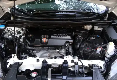 Honda CR-V 2.2 i-DTEC 4WD — SUV fiable, entretien complet, prêt à l'aventure — Miniature 11