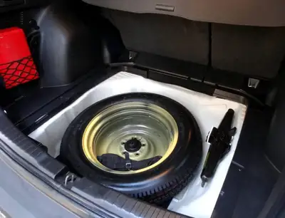 Honda CR-V 2.2 i-DTEC 4WD — SUV fiable, entretien complet, prêt à l'aventure — Miniature 12