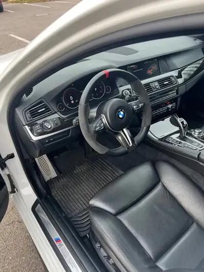 BMW 535 Touring Diesel — Break élégant 313 ch, transmission intégrale — Detail