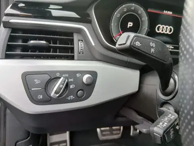 Audi A4 Avant MHEV 265 ch — Break élégant hybride essence, tous chemins — Miniature 16