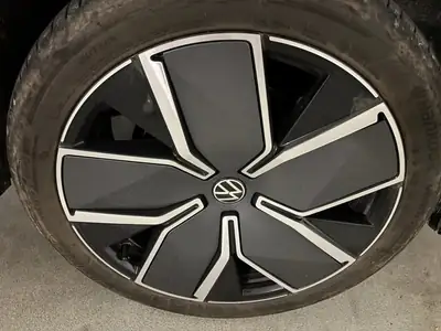 VW Tayron eHybrid 272 PS — SUV 7 places rechargeable, R-Line Black Style, 10'700 km — Miniature 11