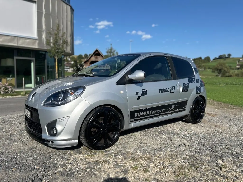 Renault Twingo GT 2007 — Citadine sportive personnalisée, 142'000 km