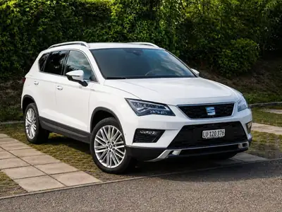 SEAT Ateca 150 ch — SUV polyvalent, 8 pneus incluant 4 hiver neufs — arrière