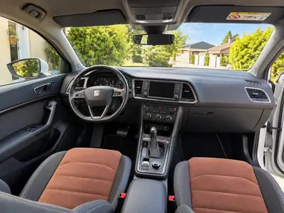 SEAT Ateca 150 ch — SUV polyvalent, 8 pneus incluant 4 hiver neufs — intérieur
