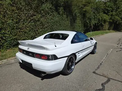 Toyota MR2 2.0 GTi — Coupé sportif légendaire, usage estival, suspension H&R — détail