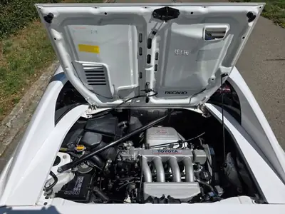 Toyota MR2 2.0 GTi — Coupé sportif légendaire, usage estival, suspension H&R — Miniature 10