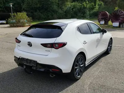 Mazda 3 Berline 2022 — Élégance hybride et sécurité 360° — Armaturenbrett