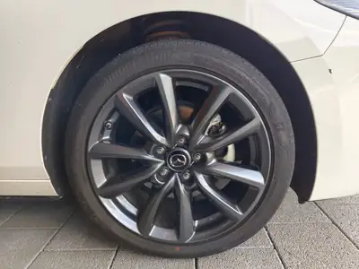 Mazda 3 Berline 2022 — Élégance hybride et sécurité 360° — Miniatur 11