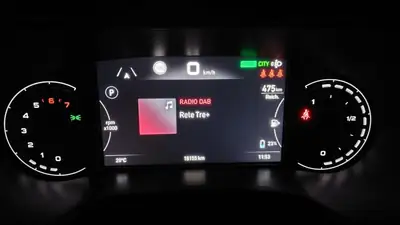 Fiat Tipo Sedan 2023 — Hybride MHEV, 18 300 km, finition Swiss Edition — Miniatur 11