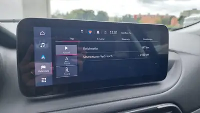 Fiat Tipo Sedan 2023 — Hybride MHEV, 18 300 km, finition Swiss Edition — Miniatur 15