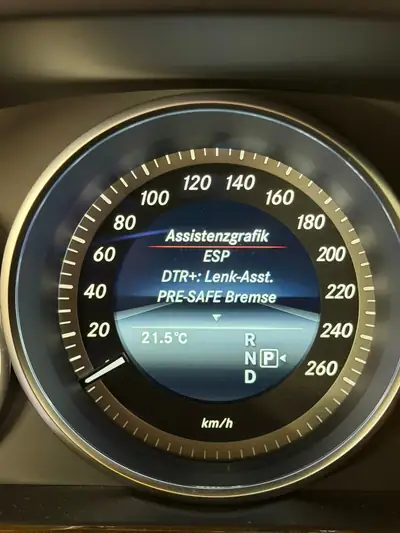 Mercedes-Benz E 250 CDI T-Modèle 4Matic — Familiale diesel robuste, entretien impeccable — dettaglio