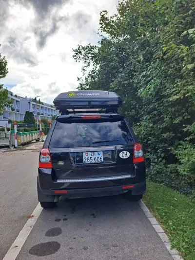 Land Rover Freelander 2010 — SUV fiable tout-terrain, diesel robuste et entretien impeccable — interni