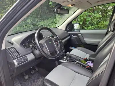 Land Rover Freelander 2010 — SUV fiable tout-terrain, diesel robuste et entretien impeccable — dettaglio