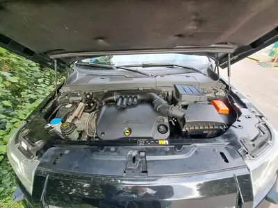 Land Rover Freelander 2010 — SUV fiable tout-terrain, diesel robuste et entretien impeccable — Miniatura 9