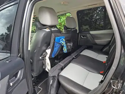 Land Rover Freelander 2010 — SUV fiable tout-terrain, diesel robuste et entretien impeccable — Miniatura 7