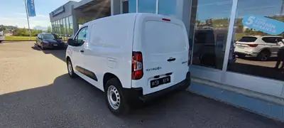 Citroën Berlingo Électrique 136 ch — Utilitaire compact zéro émission, quasi neuf — interni