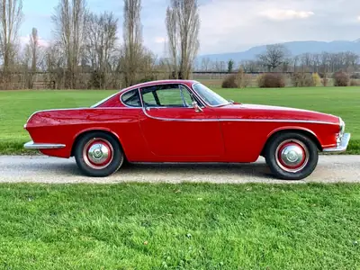 Volvo P1800 1963 — Coupé suédois emblématique, restauré et certifié FIVA — Außenansicht