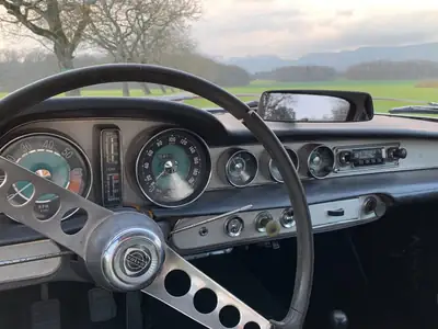 Volvo P1800 1963 — Coupé suédois emblématique, restauré et certifié FIVA — Miniatur 11
