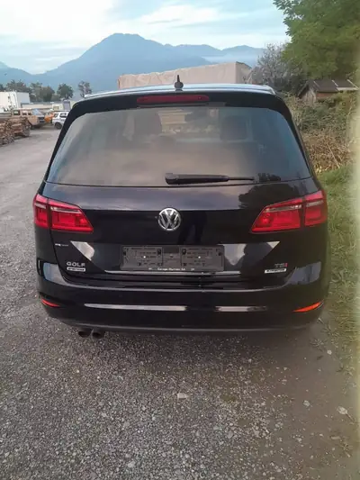 VW Golf Sportsvan 1.4 TSI — Monospace polyvalent, automatique, caméra de recul — Heckansicht