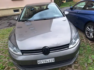 VW Golf 122 ch — Berline polyvalente automatique, 143'000 km — Außenansicht