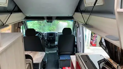 Mercedes-Benz Sprinter 163 ch — Aménagement camping 4x4, équipé solaire et chauffage diesel — Miniatura 8