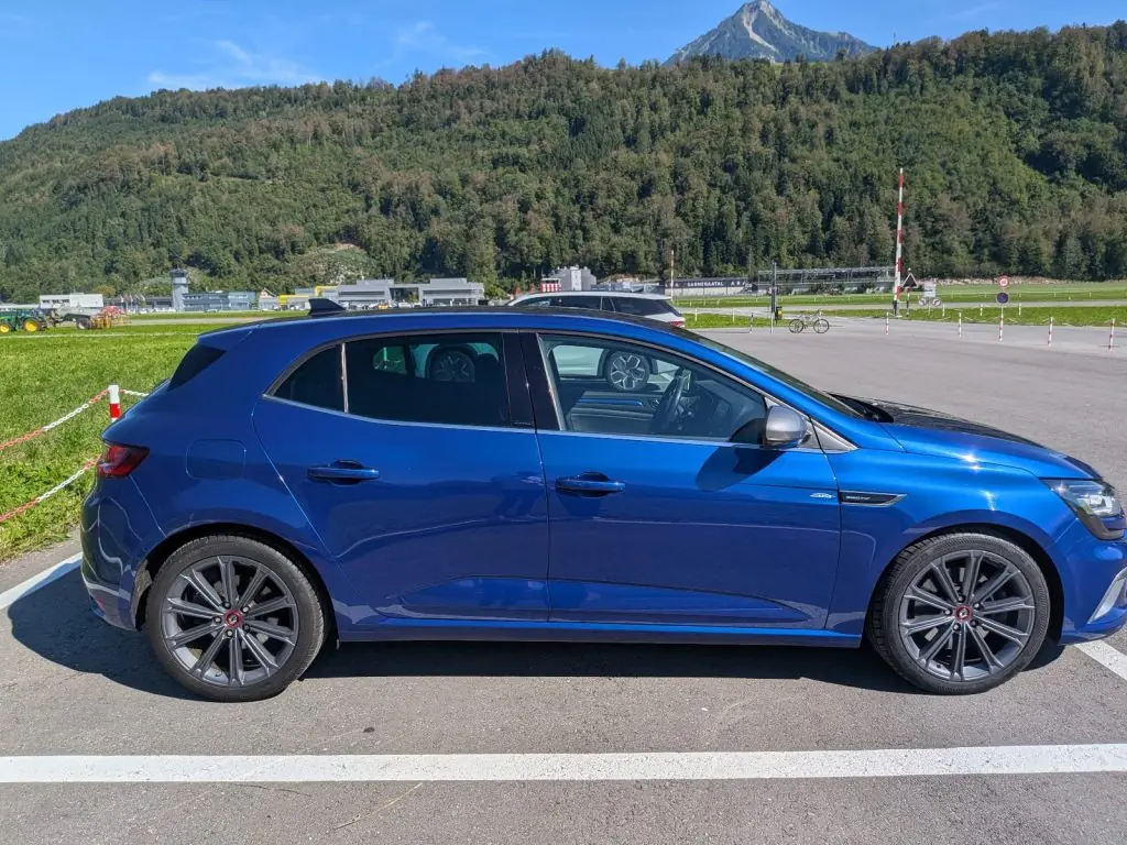 Renault Megane 2018 occasion Alpnach — 4