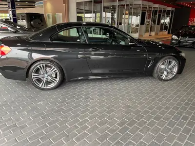 BMW 428 Cabriolet 2014 — Roadster sportif, entretien BMW, freins récents — Innenraum