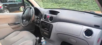 Citroën C3 1.6 HDi — Diesel fiable, contrôle technique à jour — interior