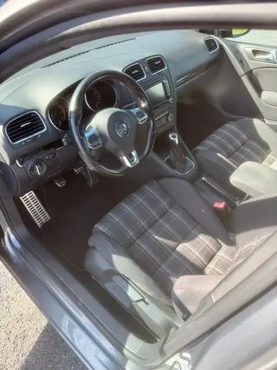 VW Golf VI GTI — Sportive iconique 210 ch, entretien AMAG complet — Thumbnail 9