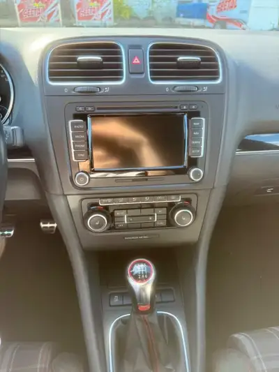 VW Golf VI GTI — Sportive iconique 210 ch, entretien AMAG complet — Thumbnail 13