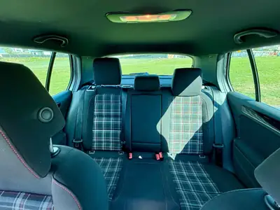 VW Golf VI GTI — Sportive iconique 210 ch, entretien AMAG complet — Thumbnail 14
