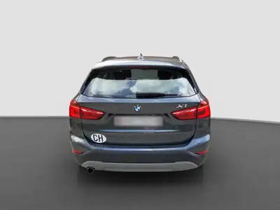 BMW X1 2017 — SUV compact diesel fiable, 138'000 km, transmission manuelle — dashboard