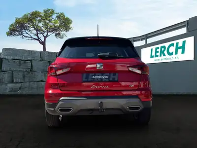 SEAT Arona 2023 — SUV compact dynamique, 16'200 km, motorisation 150 ch — dashboard