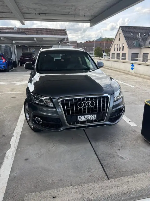 Audi Q5 2012 — SUV diesel robuste, transmission automatique, 223 000 km