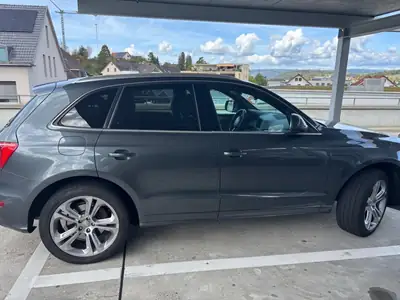 Audi Q5 2012 — SUV diesel robuste, transmission automatique, 223 000 km — Miniature 8