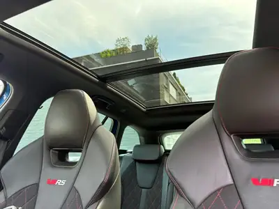 Skoda Octavia Combi TSI 245 ch — Break spacieux, automatique, entretien impeccable — Miniature 14