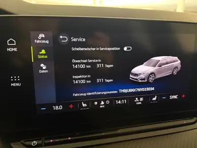 Skoda Octavia Combi TSI 245 ch — Break spacieux, automatique, entretien impeccable — Miniature 15