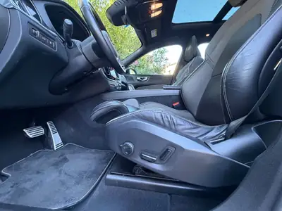 Volvo XC60 T8 Twin Engine — SUV hybride rechargeable 253 ch, 122'000 km — Thumbnail 8