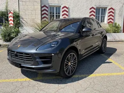 Porsche Macan 440 ch — SUV sportif premium, entretien complet, garantie jusqu'en 2026 — side view