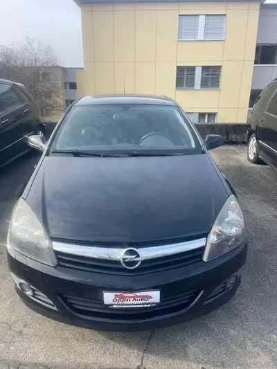 Opel Astra 2007 — Berline compacte fiable, moteur 140 ch essence — Außenansicht