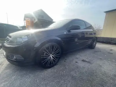 Opel Astra 2007 — Berline compacte fiable, moteur 140 ch essence — Detail