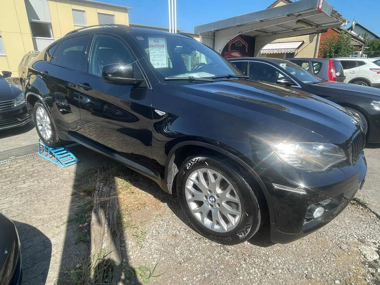 BMW X6 2009 — SUV coupé premium, moteur diesel récent, AWD