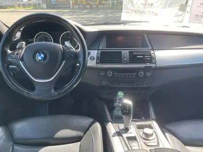 BMW X6 2009 — SUV coupé premium, moteur diesel récent, AWD — Thumbnail 9