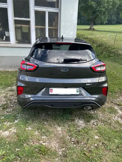 Ford Puma Hybrid 2023 — SUV compact écologique, 36'000 km seulement — rear view