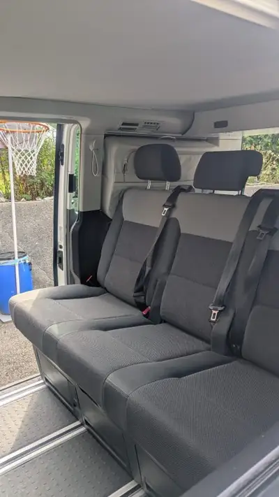VW T5 California — Aménagé camping-car, diesel robuste, 101'000 km — Thumbnail 10