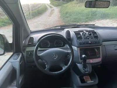 Mercedes-Benz Vito 8 places — Van diesel spacieux, climatisation avant/arrière — Thumbnail 7