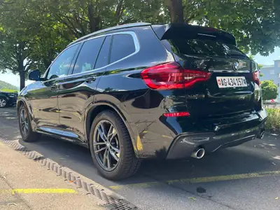BMW X3 30i xDrive — SUV premium 252 ch, tout-terrain polyvalent — dashboard