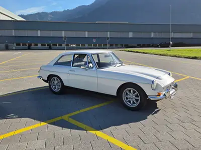 MG MGC 1970 — Coupé anglais emblématique, fraîchement révisé — fianco
